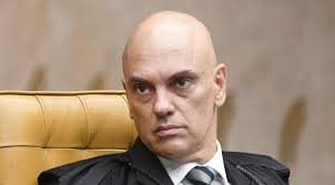 Viúva de morto na Papuda pede afastamento “imediato” de Moraes