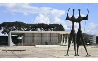 Com salário médio de R$ 28 mil, juízes dizem estar insatisfeitos
