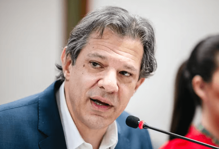 Haddad confirma volta do imposto sobre o diesel a partir de 1º de janeiro