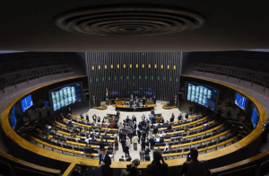 Com verbas do PAC em risco, Congresso vota Orçamento de 2024