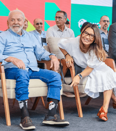 Lula diz que Janja ‘fica p… da vida' por fotos de eventos só com homens: ‘Sofro uma pressão muito grande'