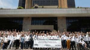 Funcionários do Banco Central aprovam greve geral no órgão