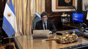 Milei publica decreto que corta 5.000 funcionários públicos
