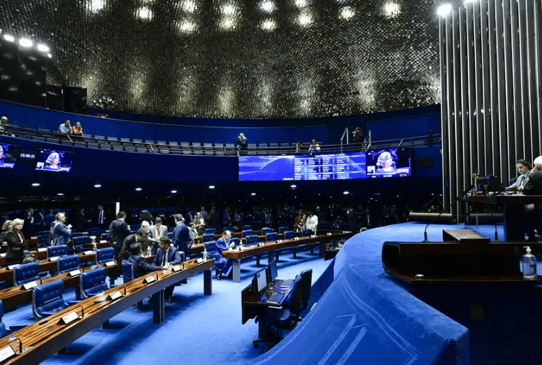 Senado aprova projeto que taxa empresas de apostas on-line; Governo estima mercado com mais de 100 ‘bets'