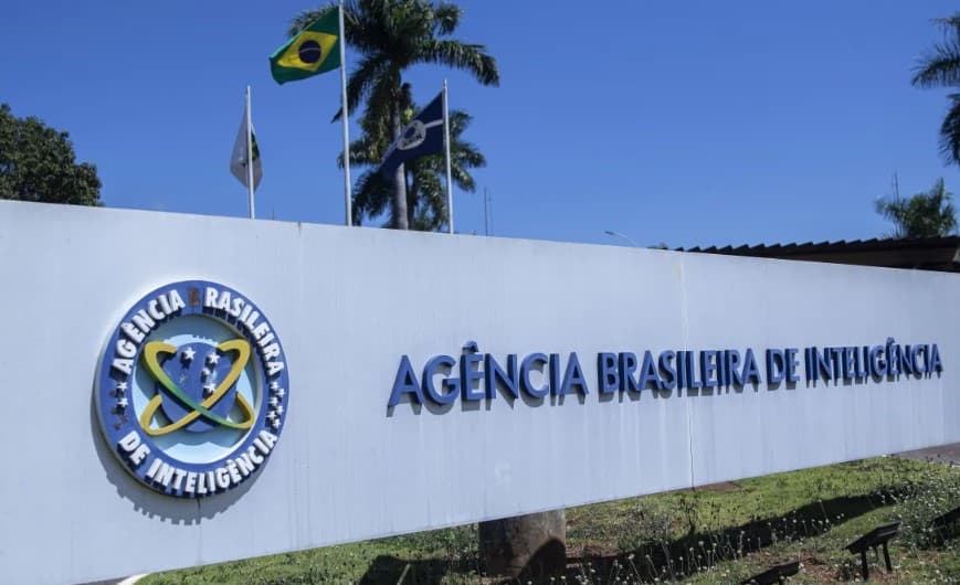 PF relata obstrução de agentes durante buscas na Abin