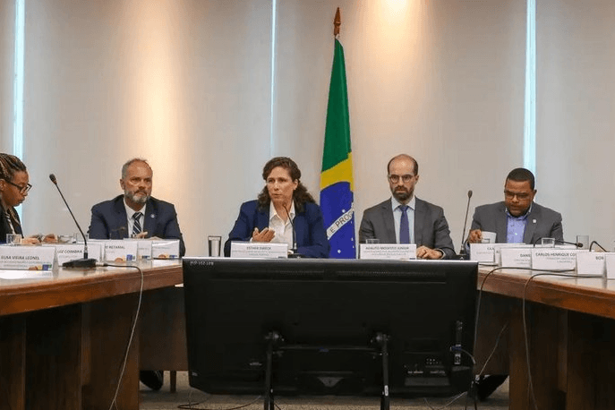 Concurso Nacional Unificado: governo lança edital para selecionar 6,6 mil servidores e espera mais de 3,5 milhões de candidatos inscritos
