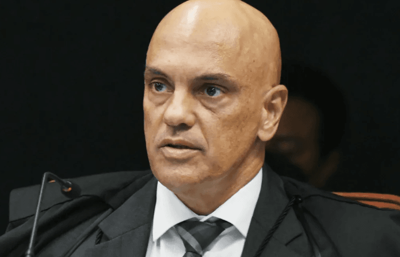 MORAIS VOLTA ATRÁS: ministro barra visita de assessor de Trump a Bolsonaro