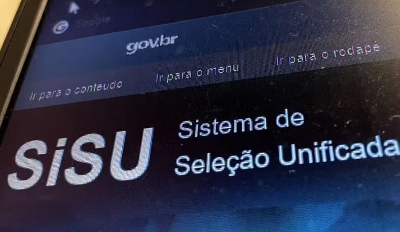 Após atraso, MEC libera resultados do Sisu 2024 e adia início das matrículas
