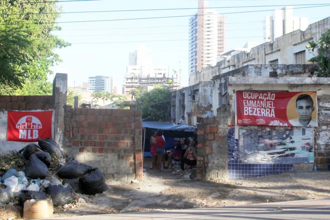 Governo não enviou proposta final para construção de casas, diz Caixa