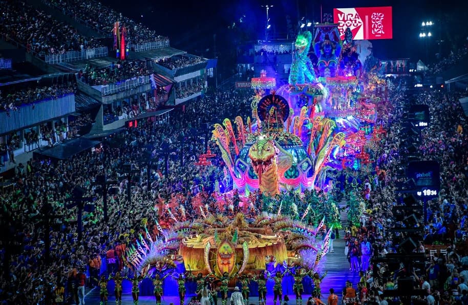 Viradouro é a campeã do carnaval 2024 e conquista o 3º título da história com enredo sobre serpente mítica