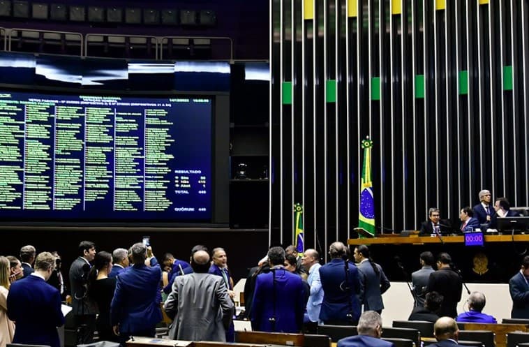 Governo recua e vai mandar projeto de lei sobre desoneração da folha de pagamento ao Congresso