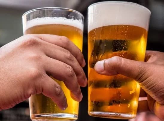 Consumo de bebidas deve crescer 5% com festas de Carnaval