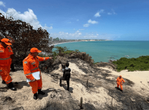 Laudo com causa de incêndio no Morro do Careca sairá em 30 dias