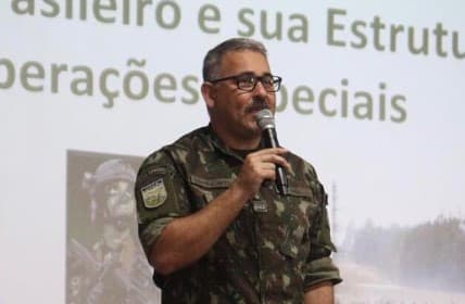 Militar alvo de operação da PF volta dos EUA e é preso