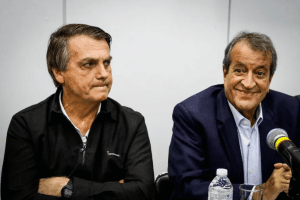 Bolsonaro, presidente do PL e ex-ministros depõem à PF de forma simultânea nesta quinta