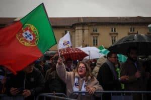 Portugal faz eleições legislativas ‘antecipadas' neste domingo, e extrema-direita tem chance de integrar novo governo