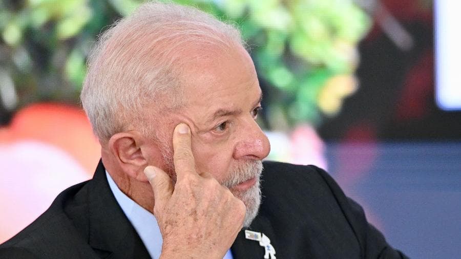 Lula é reprovado por 62% dos eleitores evangélicos