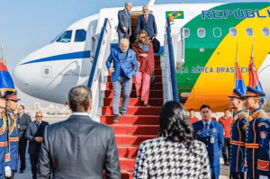 Viagens internacionais de Lula já somam mais de 7 voltas ao mundo