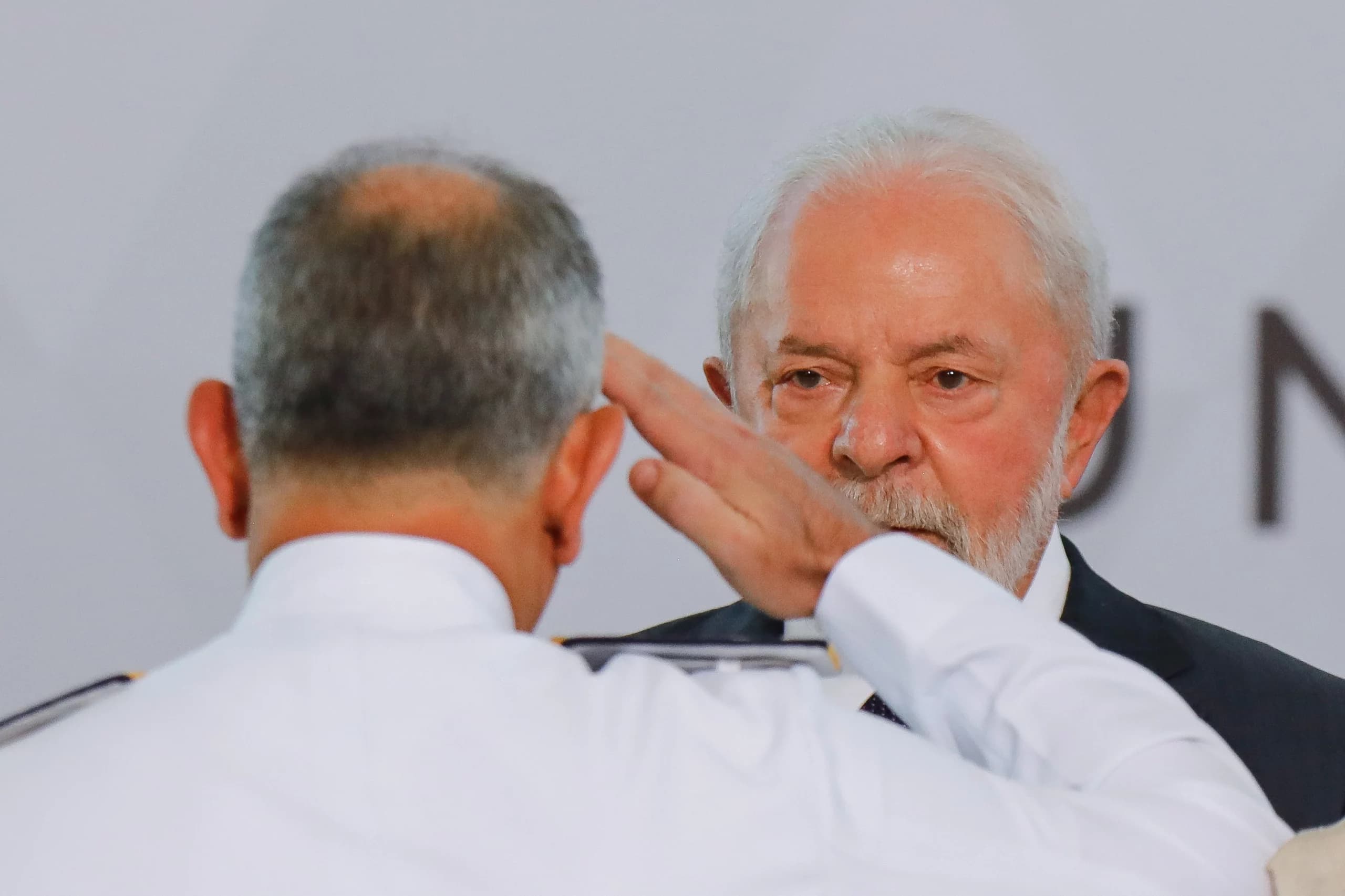 Para evitar tensão com militares, Lula cancela ato sobre golpe de 1964