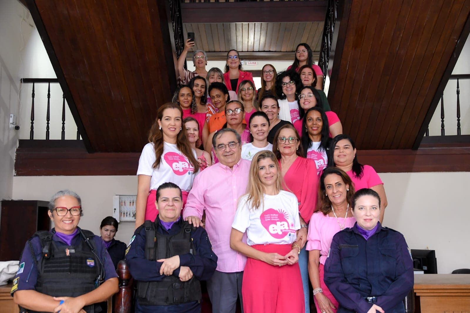 Em lançamento de campanha pelo Mês da Mulher, Álvaro Dias destaca ações em favor da população feminina