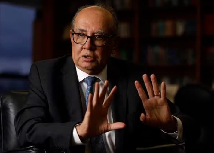 Gilmar Mendes vota para que foro privilegiado seja mantido mesmo após o fim do mandato