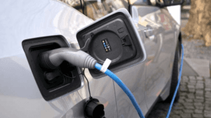Frota de carros elétricos e híbridos aumenta 787% em cinco anos no Brasil