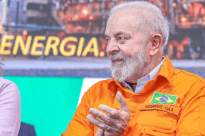 Lucro da Petrobras sob Lula tem queda de 33,8%