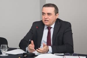 Justiça abole categoria “erro médico” do sistema nacional de classificação de processos