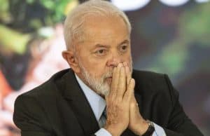 Governo Lula: três institutos de pesquisa apontam derrocada