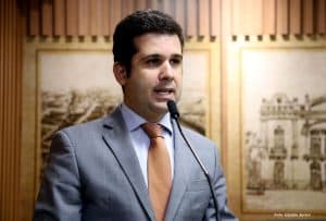 Defensor do progresso, vereador Felipe Alves celebra a geração de 11 mil novos empregos após dois anos da sanção do Plano Diretor de Natal