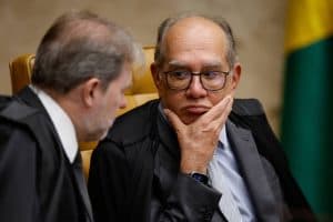 Falta de transparência marca viagem de ministros do STF e PGR a Europa