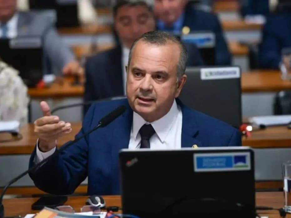 "Não me espanto se em 2025 o governo piorar meta de novo", diz Rogério Marinho sobre Lula ampliar gastos