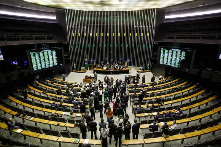 PERSE: Câmara aprova projeto para setor de eventos com 30 atividades e impacto de R$ 15 bi; texto vai ao Senado