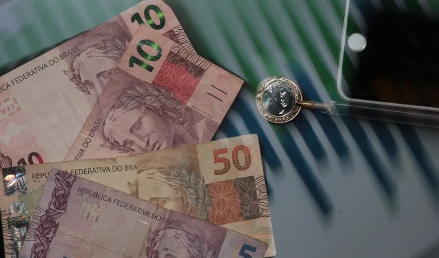 Consultoria da Câmara prevê déficit zero nas contas públicas apenas em 2028