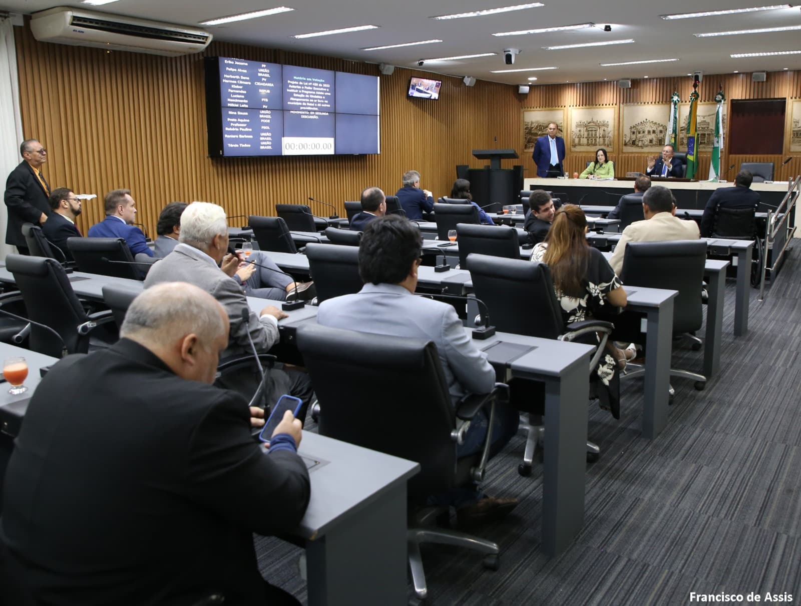 Câmara aprova criação da Semana do Mutirão do Emprego