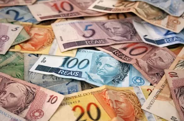 Usuário que enviou SMS para roubar acesso a sistema do governo já deu golpes com Bolsa Família e Pix