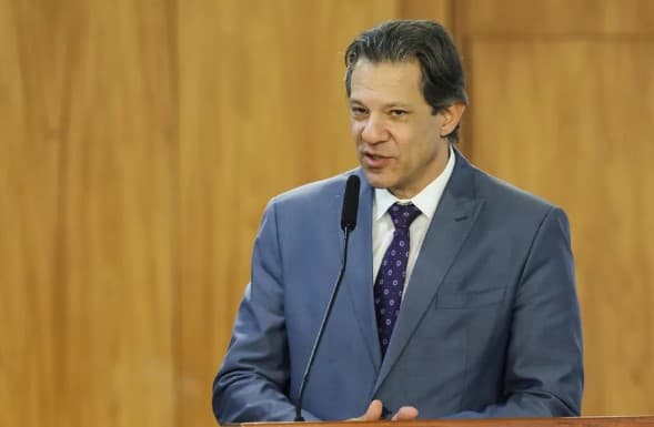Em projeto enviado ao Congresso, Fazenda estima déficit zero nas contas públicas em 2025
