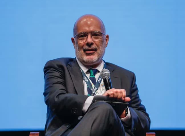 ‘Brasil precisa manter mentalidade de reformas e esforço fiscal’, diz diretor do FMI
