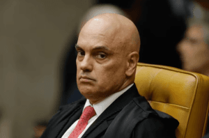Moraes determina multa de R$ 100 mil por dia se X desbloquear perfis