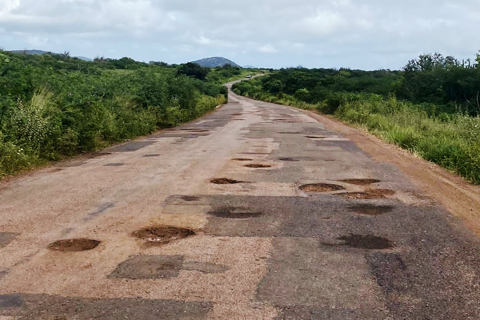 Recursos anunciados pelo governo do RN só poderão recuperar 56% das estradas ruins ou péssimas