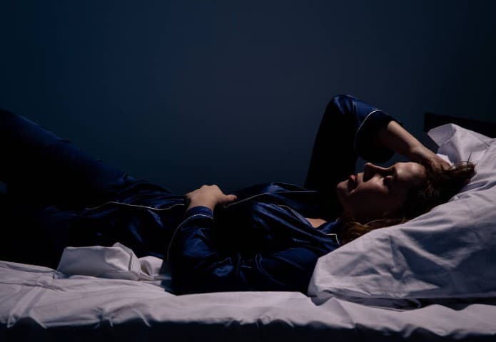 Não dormir o suficiente faz você se sentir de 5 a 10 anos mais velho, diz estudo