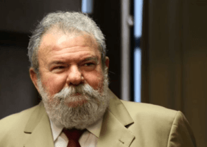 Ex-deputado Betinho Rosado está internado com quadro muito delicado de AVC