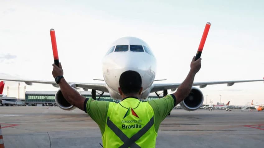 Viagem de Lula à Colômbia adia de novo lançamento do Voa Brasil
