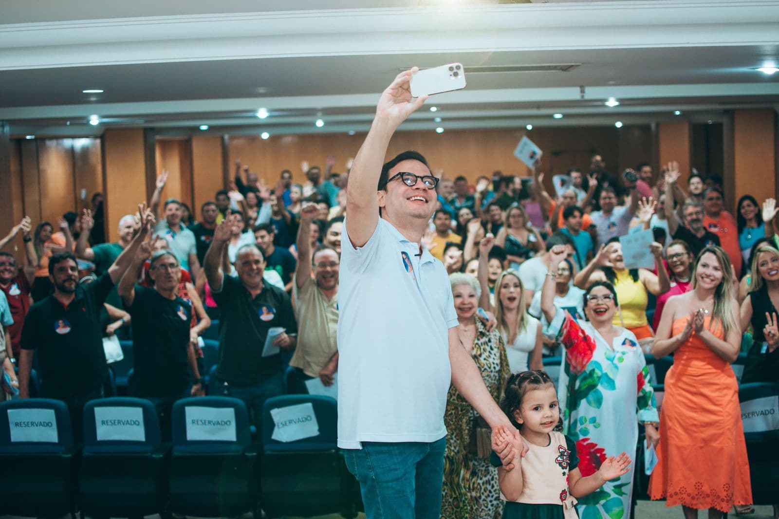 Advogado Marcelo Monte lota auditório do CDL em apresentação pré-candidatura a vereador de Natal