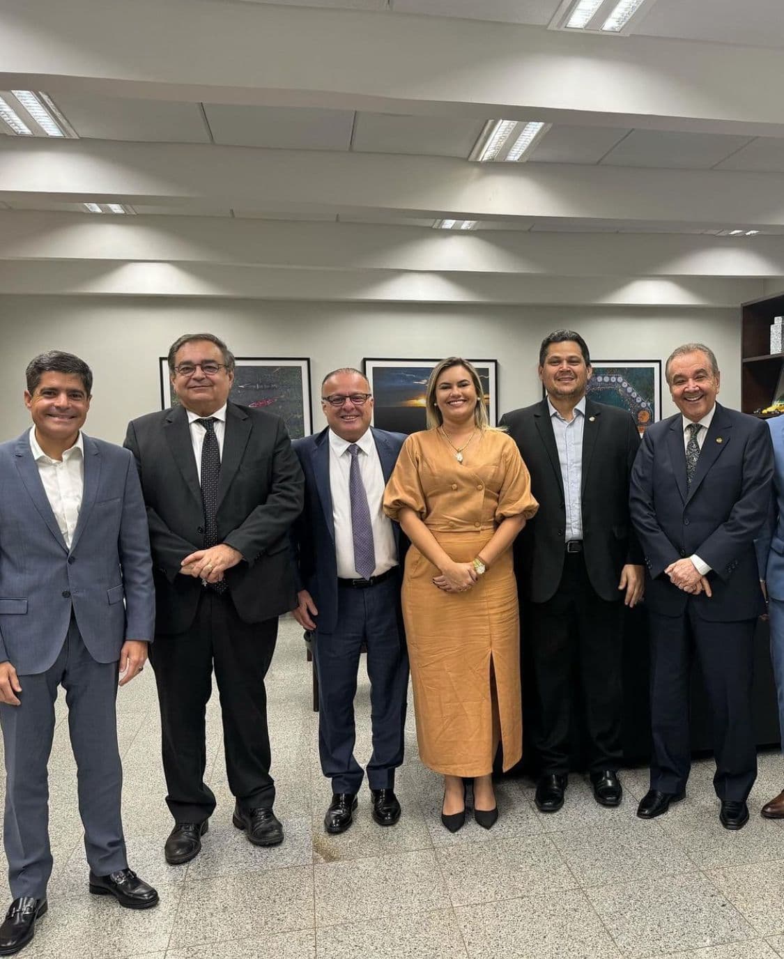Deputado Paulinho Freire cumpre agenda em Brasília ao lado de Álvaro Dias e Joanna Guerra