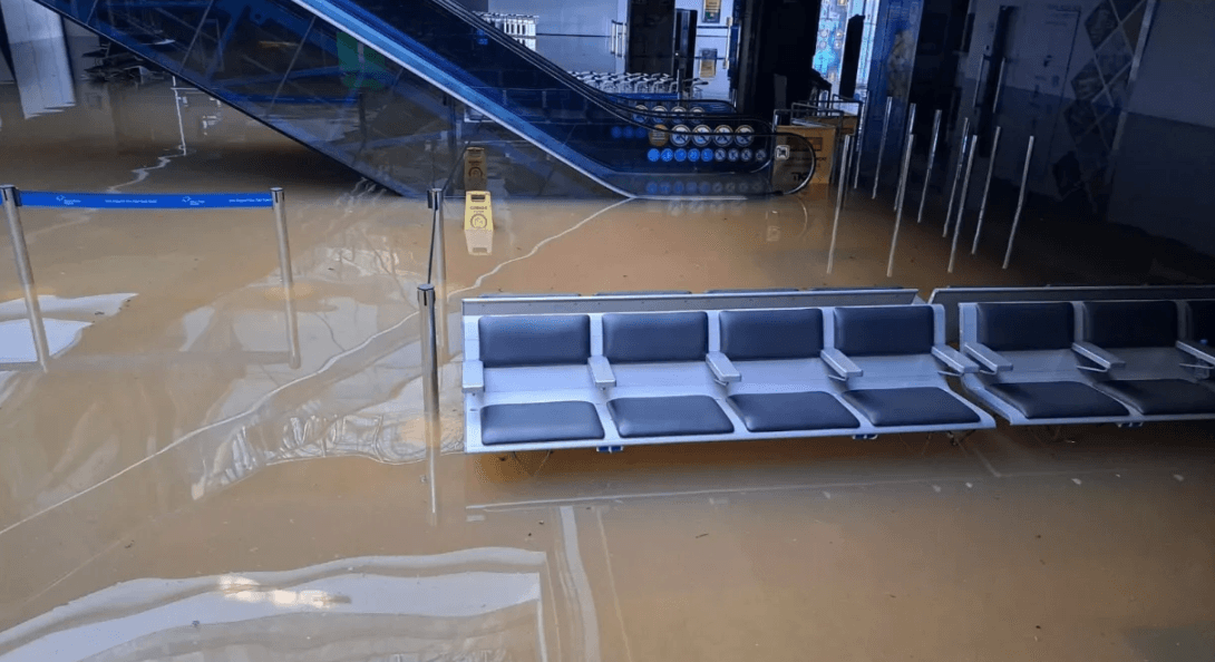 Aeroporto de Porto Alegre tem atividades suspensa pelo menos até de 30/05