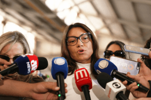 Bordadeiras do RN reclamam de sites como Shein e Shopee
