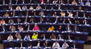 Eleições europeias devem ser marcadas por avanço da extrema direita