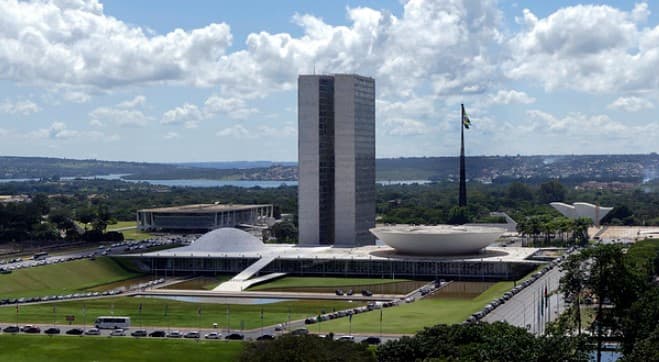 Governo autoriza pagamento de R$ 7,5 bilhões em emendas parlamentares, o maior do ano