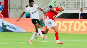Copa do Brasil: De virada, América perde por 2 a 1 para o Corinthians